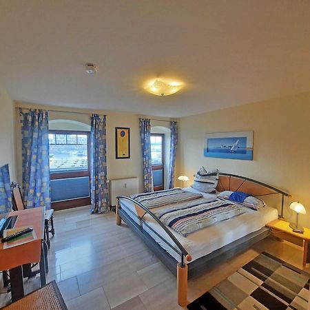 Ferienwohnung "An Der Waterkant" Objekt Id 12050-0 Варен Екстер'єр фото