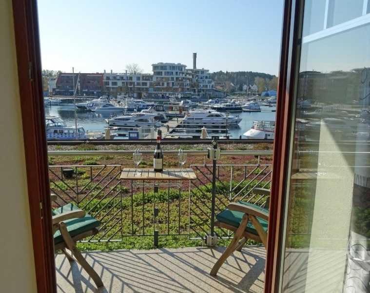 Ferienwohnung "An Der Waterkant" Objekt Id 12050-0 Варен Екстер'єр фото
